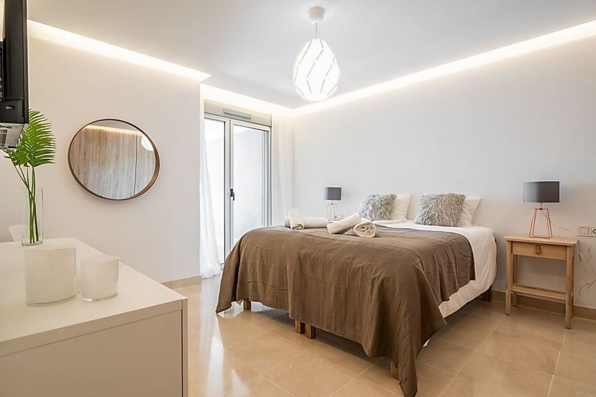 3 sovrum Lägenhet till salu i Benahavis med pool garage - 520 000 € (Ref: 10001387)