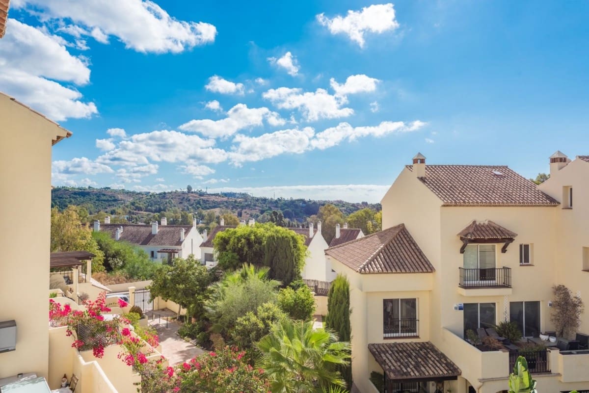 3 slaapkamer Huis te koop in Marbella met zwembad garage - € 365.000 (Ref: 10001388)