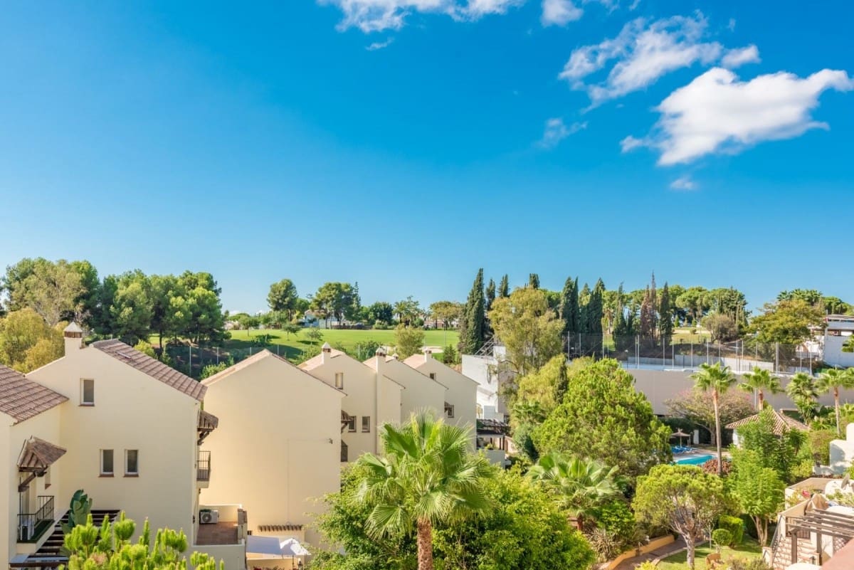 3 slaapkamer Huis te koop in Marbella met zwembad garage - € 365.000 (Ref: 10001388)