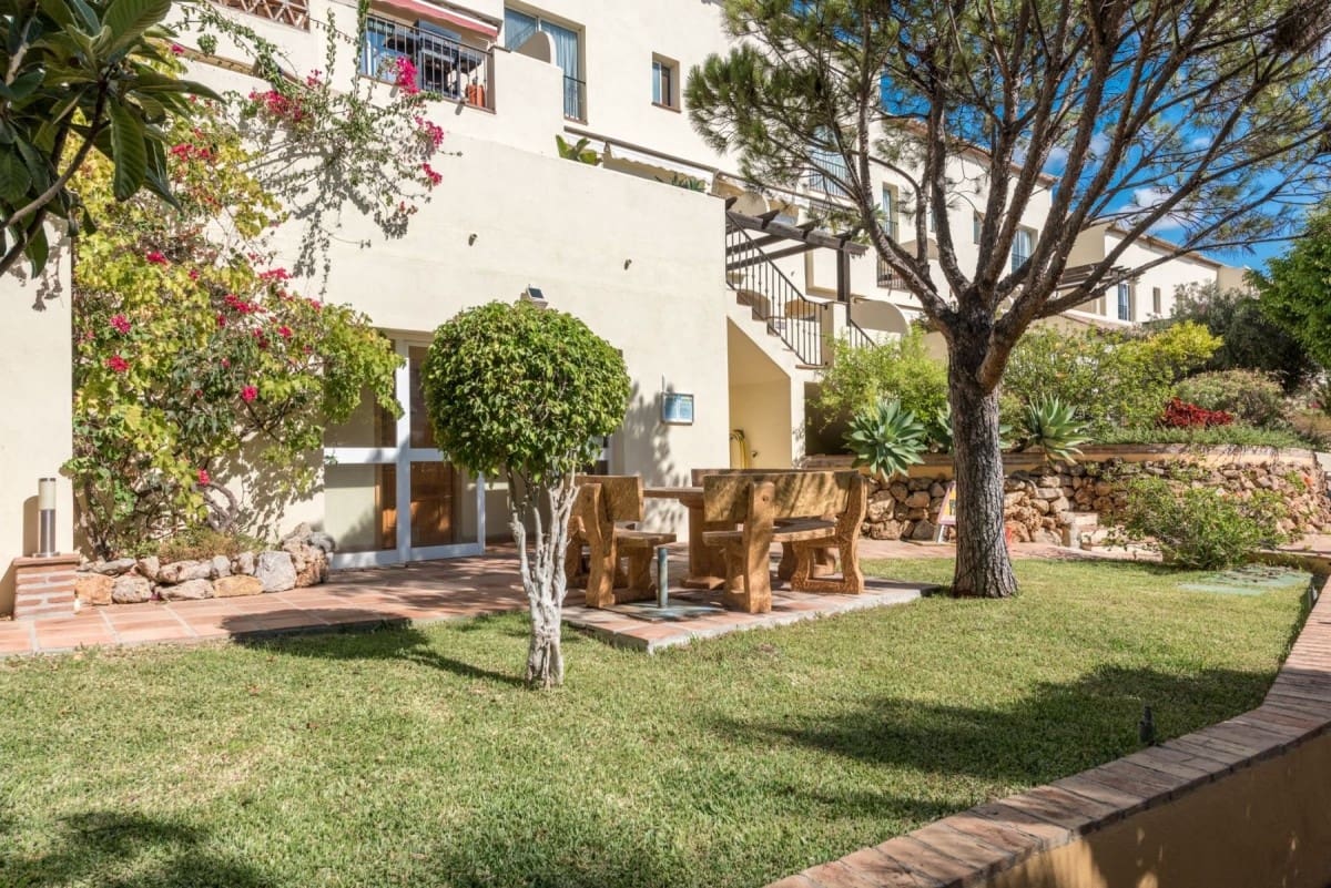 3 slaapkamer Huis te koop in Marbella met zwembad garage - € 365.000 (Ref: 10001388)