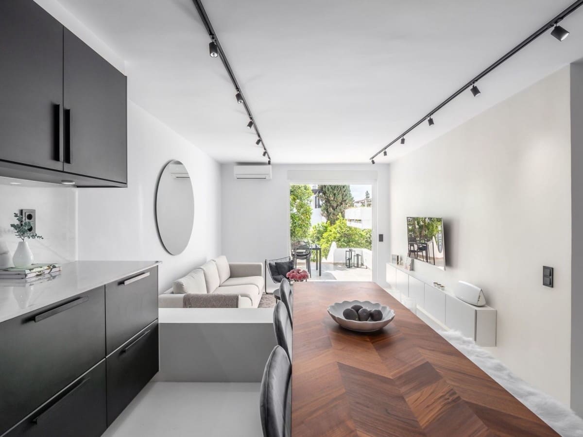 3 slaapkamer Appartement te koop in Marbella met zwembad - € 435.000 (Ref: 10001392)