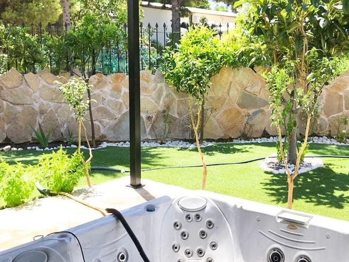 4 Zimmer Haus zu verkaufen in Marbella mit Pool Garage - 699.000 € (Ref: 10001394)