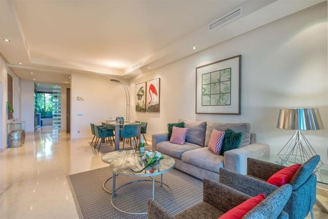 Apartamento de 2 habitaciones en Benahavís en venta con piscina garaje - 350.000 € (Ref: 10001396)