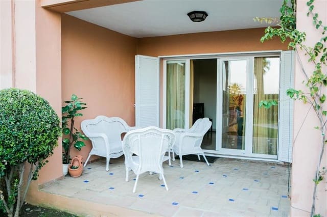 Casa de 3 habitaciones en Casares en venta con piscina garaje - 699.000 € (Ref: 10001397)