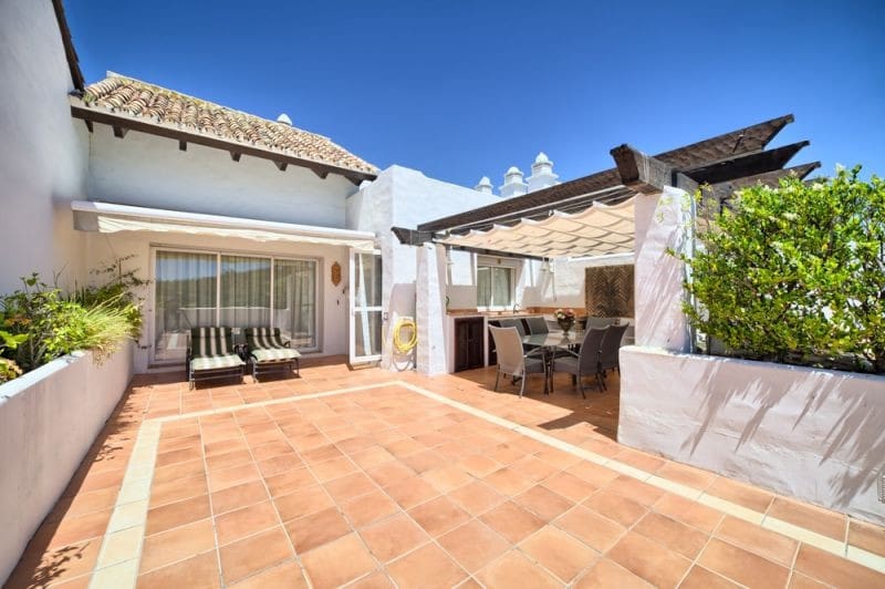 3 sovrum Takvåning till salu i Marbella med pool garage - 743 000 € (Ref: 10001400)
