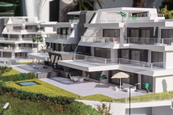 3 soverom Leilighet til salgs i Marbella med svømmebasseng garasje - € 830 000 (Ref: 10001401)