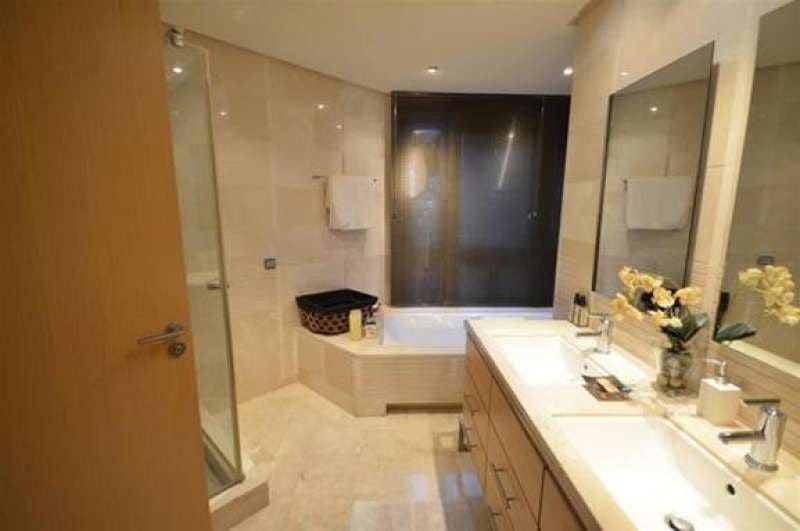 Apartamento de 3 habitaciones en Golden Mile en venta con piscina garaje - 799.000 € (Ref: 10001403)