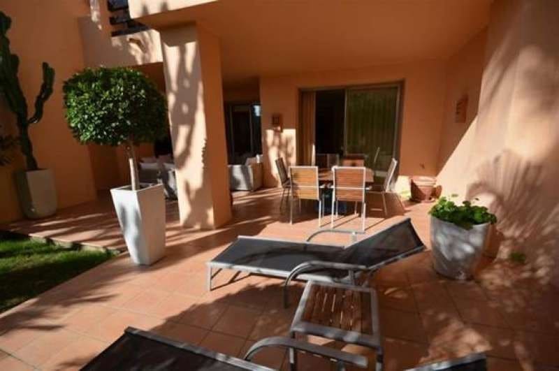 Apartamento de 3 habitaciones en Golden Mile en venta con piscina garaje - 799.000 € (Ref: 10001403)