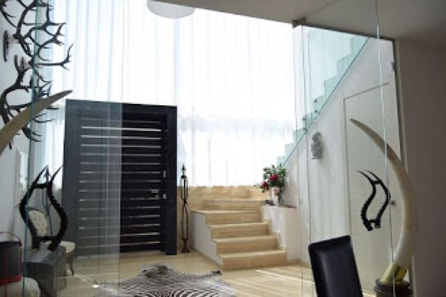 4 quarto Moradia para venda em Marbella com piscina - 1 925 000 € (Ref: 10001404)