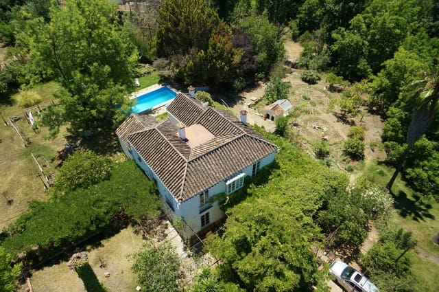 5 makuuhuone Maalaistalo myytävänä paikassa Marbella mukana uima-altaan - 720 000 € (Ref: 10001405)