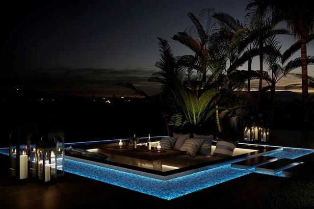5 slaapkamer Villa te koop in Mijas Costa, Mijas met zwembad garage - € 2.550.000 (Ref: 10001409)