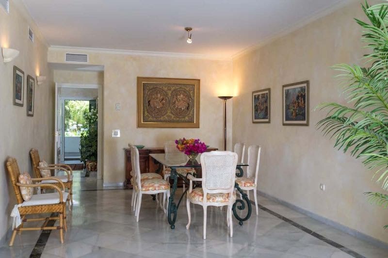 3 quarto Apartamento para venda em Marbella com piscina garagem - 770 000 € (Ref: 10001410)