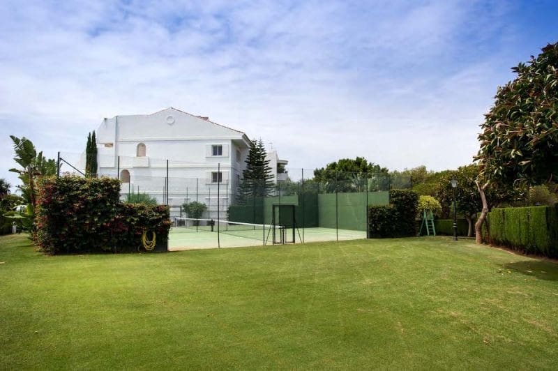 3 quarto Apartamento para venda em Marbella com piscina garagem - 770 000 € (Ref: 10001410)