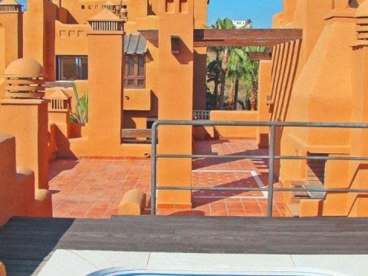 3 sovrum Takvåning till salu i Marbella med pool garage - 1 200 000 € (Ref: 10001414)