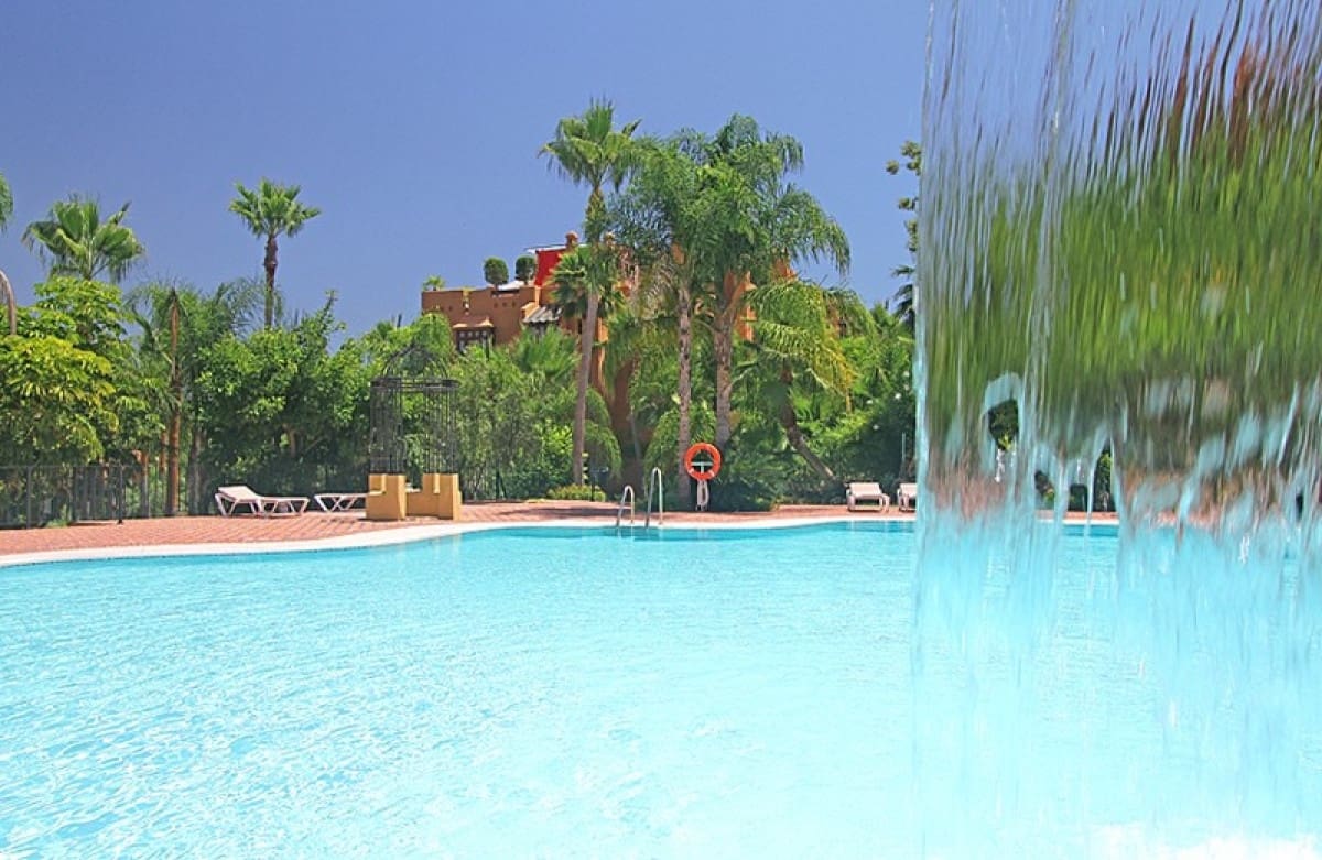 3 slaapkamer Appartement te koop in Marbella met zwembad garage - € 750.000 (Ref: 10001415)