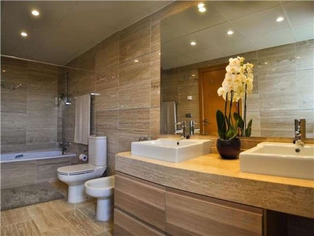 3 slaapkamer Huis te koop in Marbella met zwembad garage - € 699.000 (Ref: 10001416)