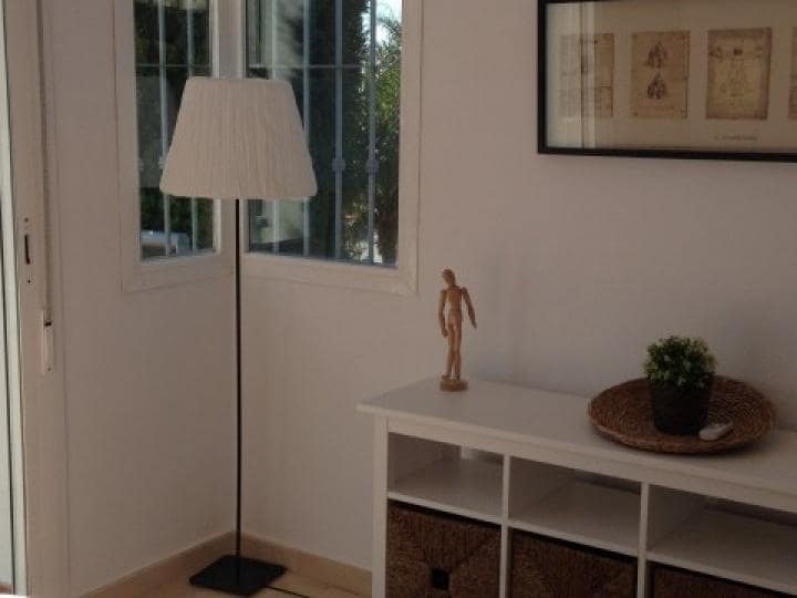 3 soveværelse Villa til salg i Marbella med swimmingpool - € 729.500 (Ref: 10001417)