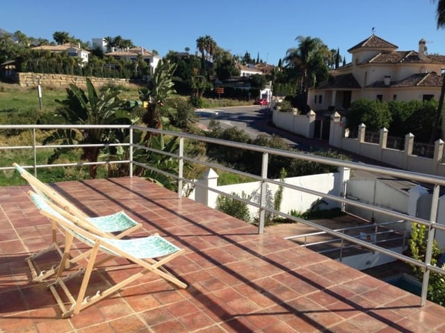 3 soveværelse Villa til salg i Marbella med swimmingpool - € 729.500 (Ref: 10001417)