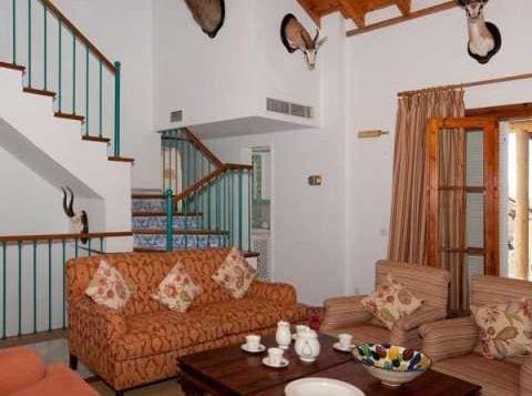 4 sypialnia Dom na sprzedaż w Marbella z basenem - 725 000 € (Ref: 10001418)