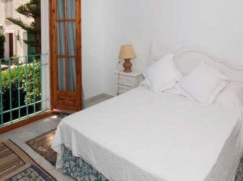 4 sypialnia Dom na sprzedaż w Marbella z basenem - 725 000 € (Ref: 10001418)