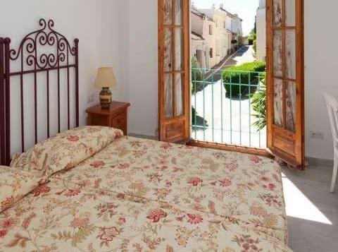 4 sypialnia Dom na sprzedaż w Marbella z basenem - 725 000 € (Ref: 10001418)