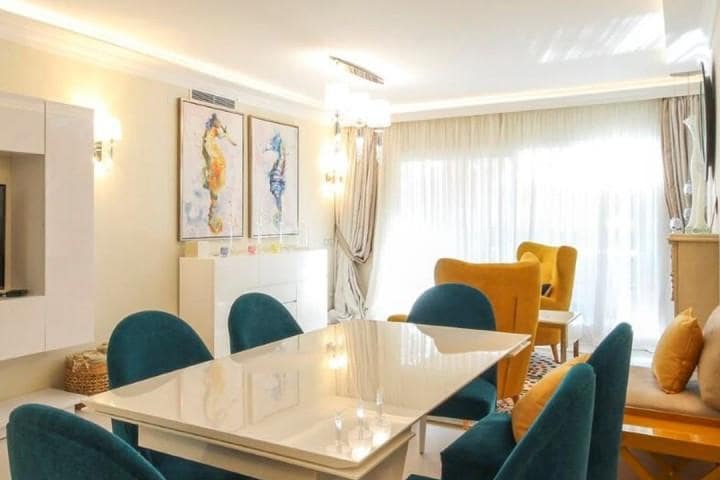 3 Zimmer Apartment zu verkaufen in Marbella mit Pool Garage - 750.000 € (Ref: 10001428)