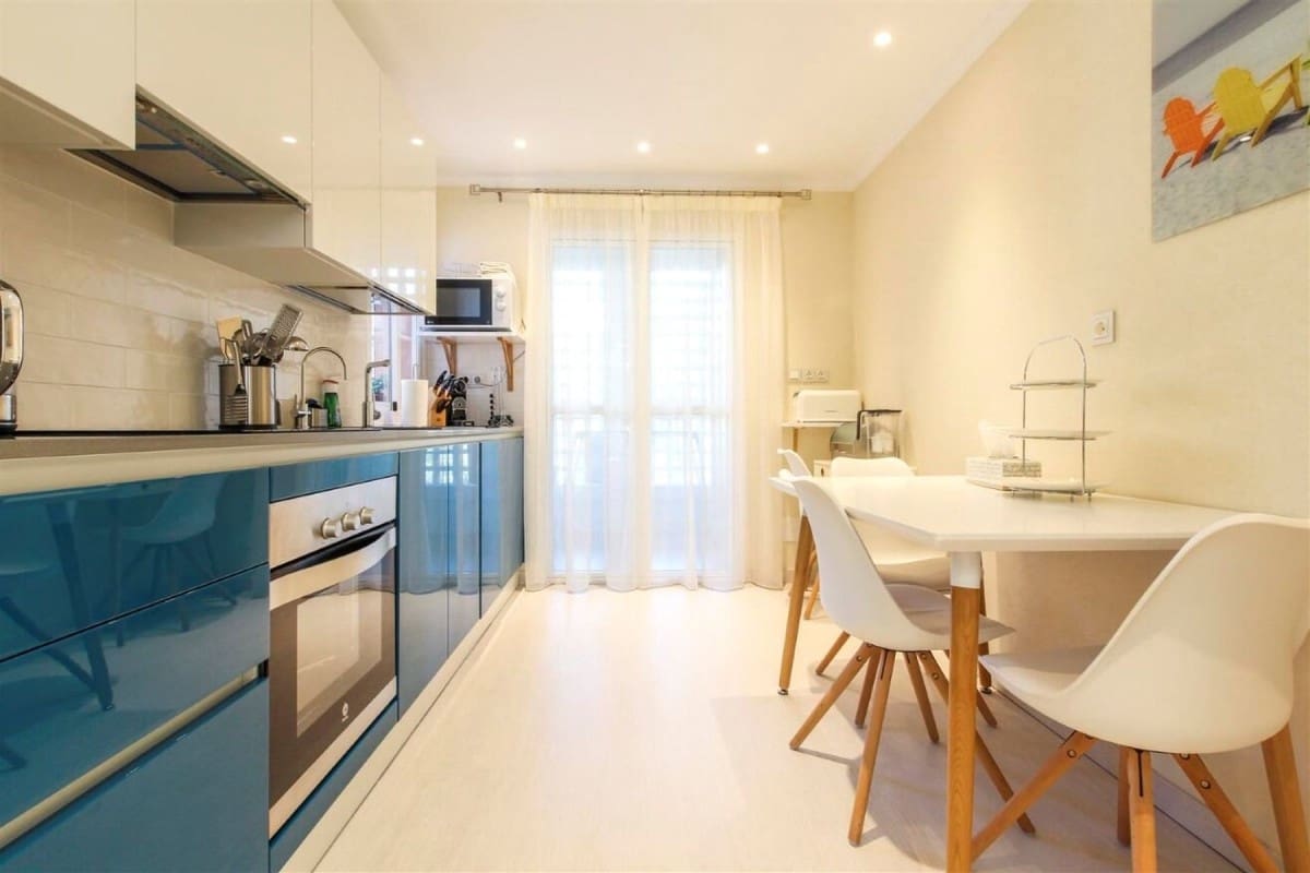 3 Zimmer Apartment zu verkaufen in Marbella mit Pool Garage - 750.000 € (Ref: 10001428)
