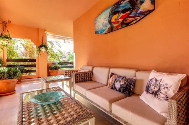3 Zimmer Apartment zu verkaufen in Marbella mit Pool Garage - 750.000 € (Ref: 10001428)