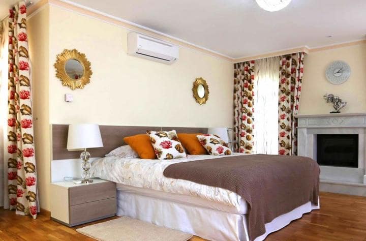 4 quarto Moradia para venda em Marbella com piscina - 1 200 000 € (Ref: 10001429)