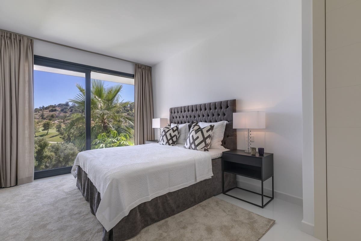 Apartamento de 2 habitaciones en Benahavís en venta con piscina garaje - 445.000 € (Ref: 10001433)