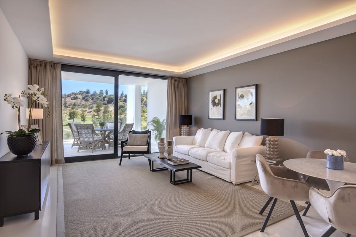 Apartamento de 2 habitaciones en Benahavís en venta con piscina garaje - 445.000 € (Ref: 10001433)