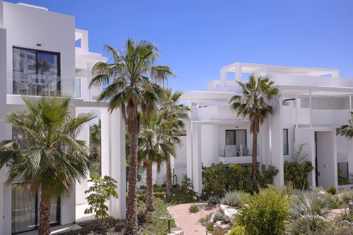 Apartamento de 2 habitaciones en Benahavís en venta con piscina garaje - 445.000 € (Ref: 10001433)