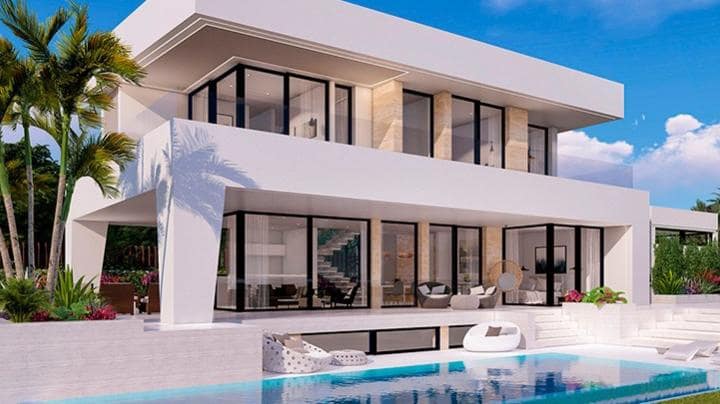 4 bedroom Villa for sale in Mijas Costa with pool garage - € 875,000 (Ref: 10001434)