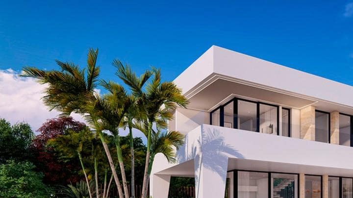 4 bedroom Villa for sale in Mijas Costa with pool garage - € 875,000 (Ref: 10001434)