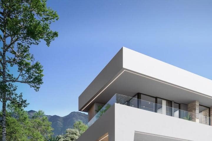 4 bedroom Villa for sale in Mijas Costa with pool garage - € 875,000 (Ref: 10001434)