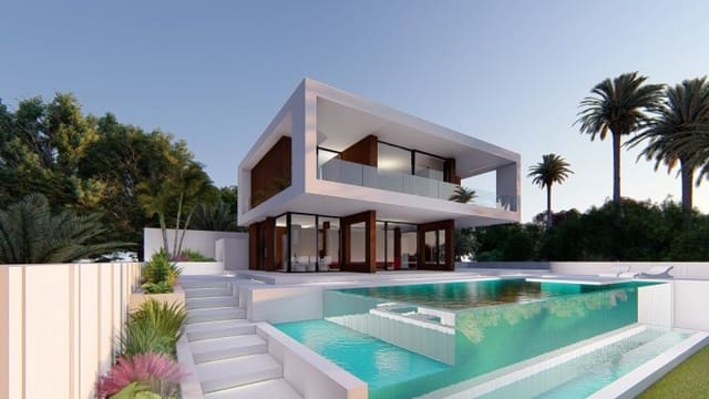 Chalet de 3 habitaciones en Estepona en venta con piscina garaje - 595.000 € (Ref: 10001439)