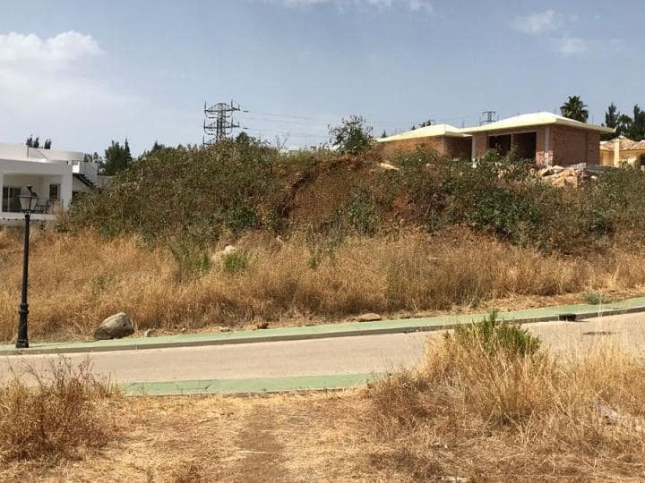 Tomt till salu i Benahavis - 700 000 € (Ref: 10001441)