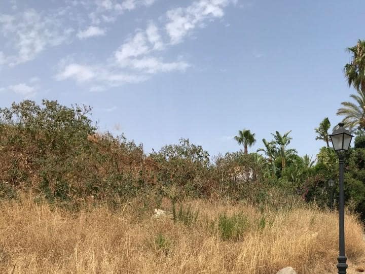 Tomt till salu i Benahavis - 700 000 € (Ref: 10001441)