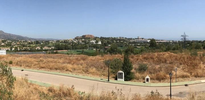Tomt till salu i Benahavis - 700 000 € (Ref: 10001441)
