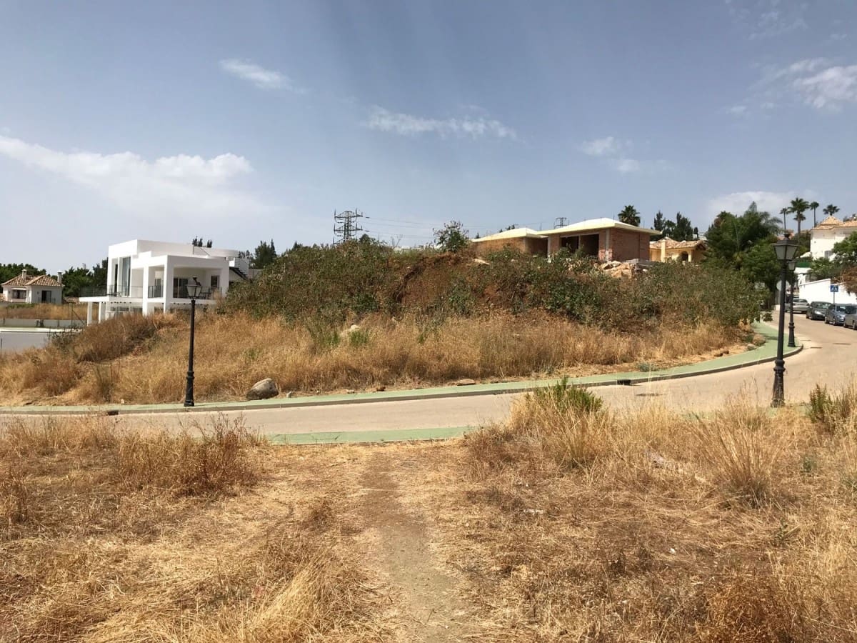 Tomt till salu i Benahavis - 700 000 € (Ref: 10001441)
