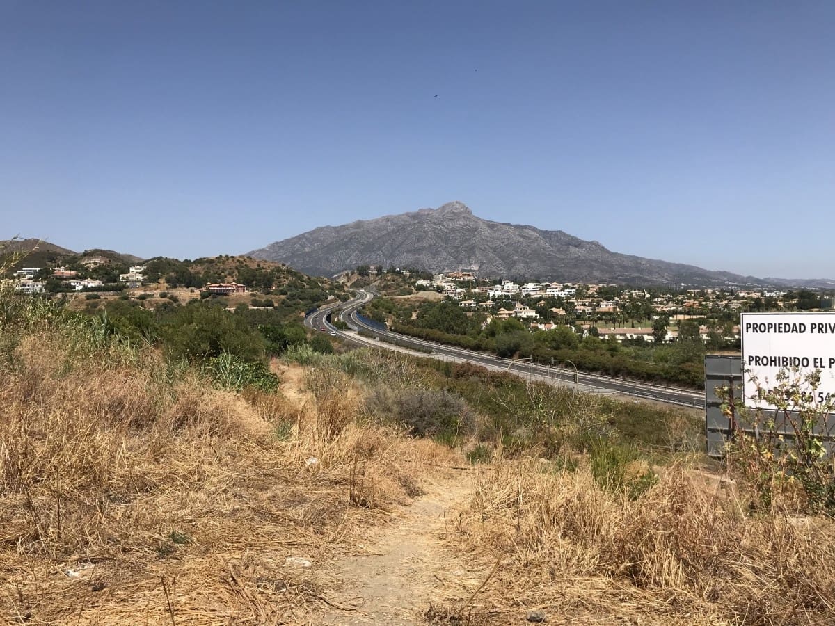 Tomt till salu i Benahavis - 700 000 € (Ref: 10001441)