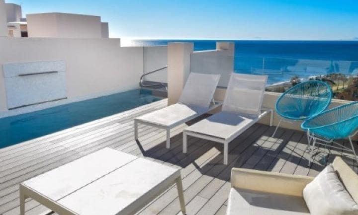 3 soverom Penthouse til salgs i Estepona med svømmebasseng - € 610 000 (Ref: 10001442)