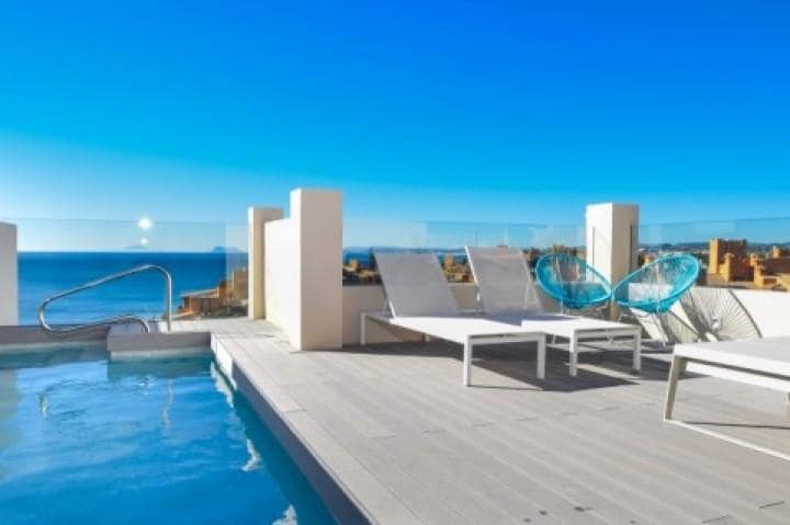 3 soverom Penthouse til salgs i Estepona med svømmebasseng - € 610 000 (Ref: 10001442)