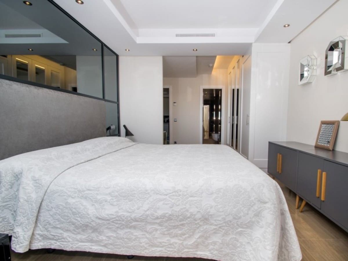 3 soverom Penthouse til salgs i Estepona med svømmebasseng - € 610 000 (Ref: 10001442)