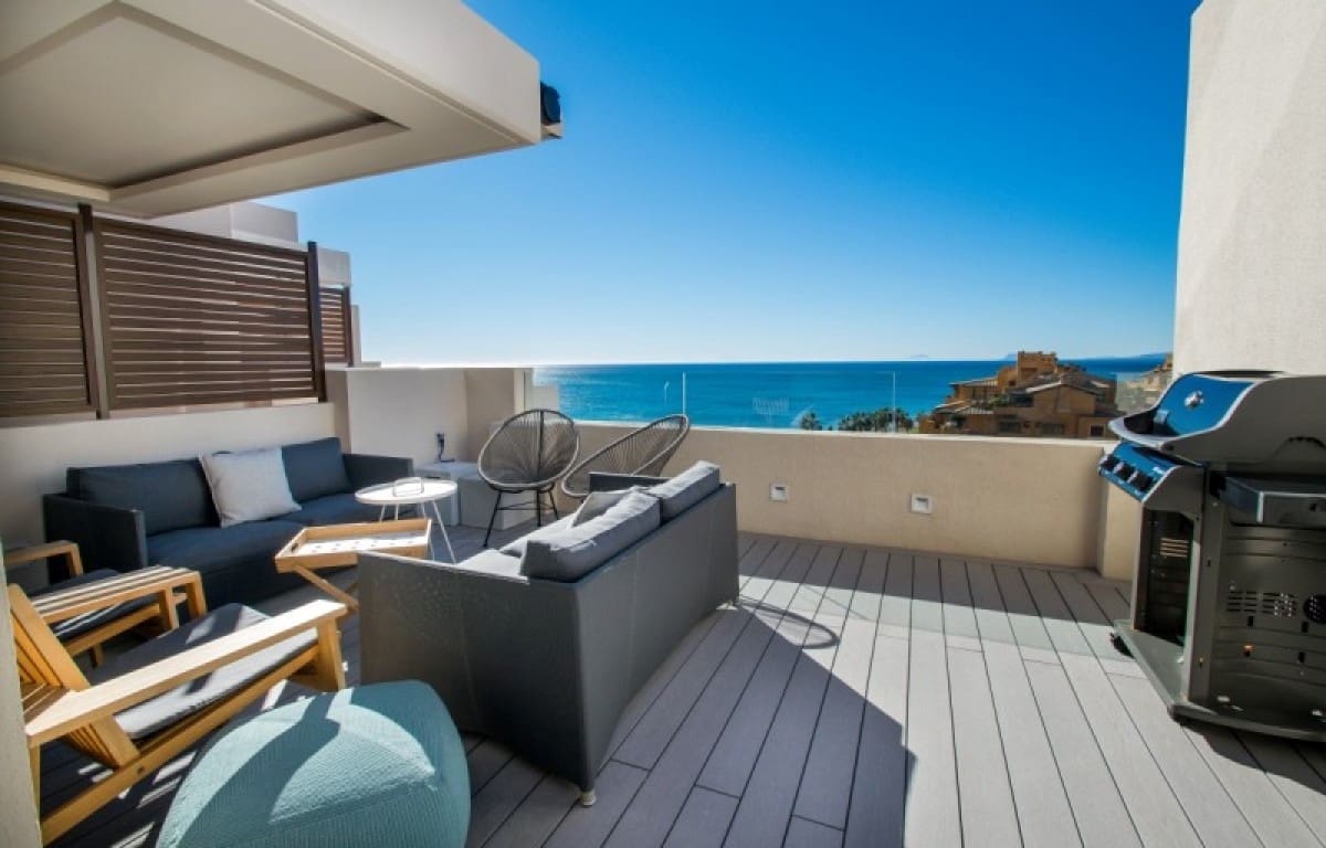 3 soverom Penthouse til salgs i Estepona med svømmebasseng - € 610 000 (Ref: 10001442)