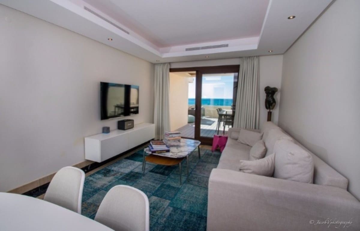 3 soverom Penthouse til salgs i Estepona med svømmebasseng - € 610 000 (Ref: 10001442)