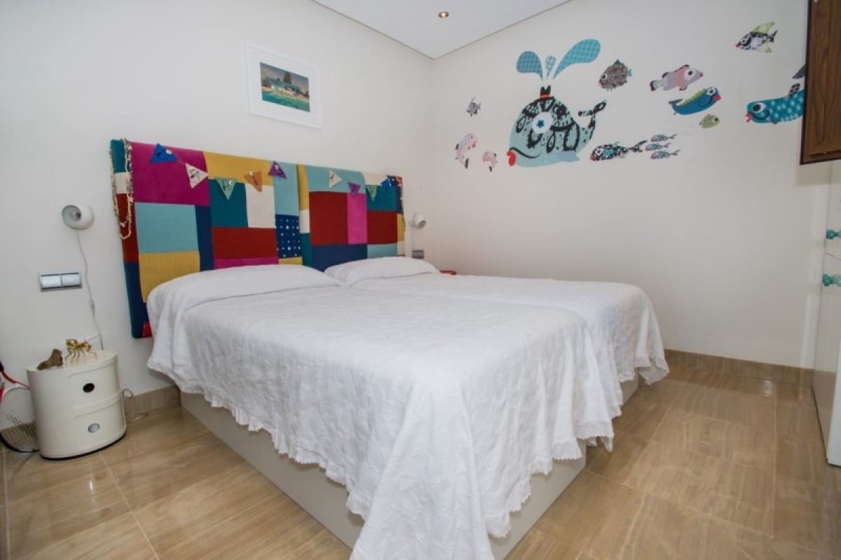 3 soverom Penthouse til salgs i Estepona med svømmebasseng - € 610 000 (Ref: 10001442)