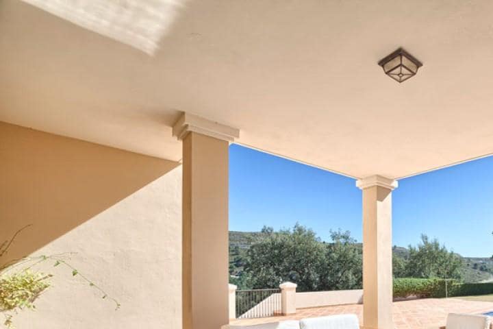 7 quarto Moradia para venda em Marbella com piscina garagem - 3 700 000 € (Ref: 10001444)