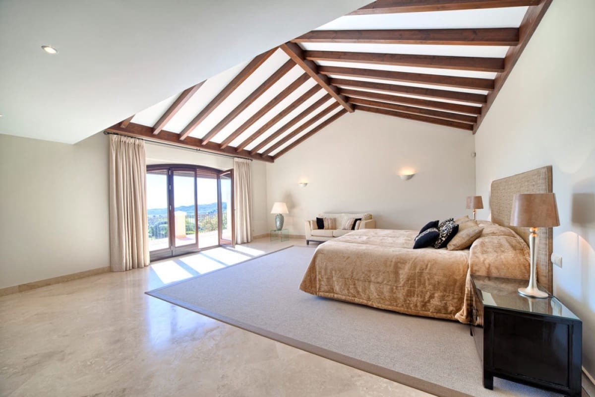 7 quarto Moradia para venda em Marbella com piscina garagem - 3 700 000 € (Ref: 10001444)