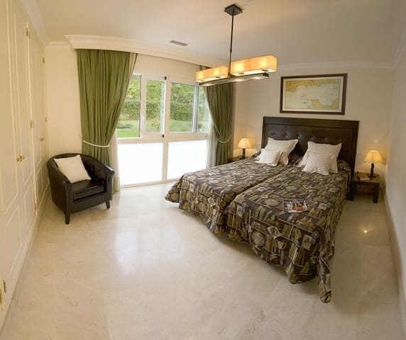 2 Zimmer Apartment zu verkaufen in Marbella mit Pool Garage - 589.000 € (Ref: 10001445)